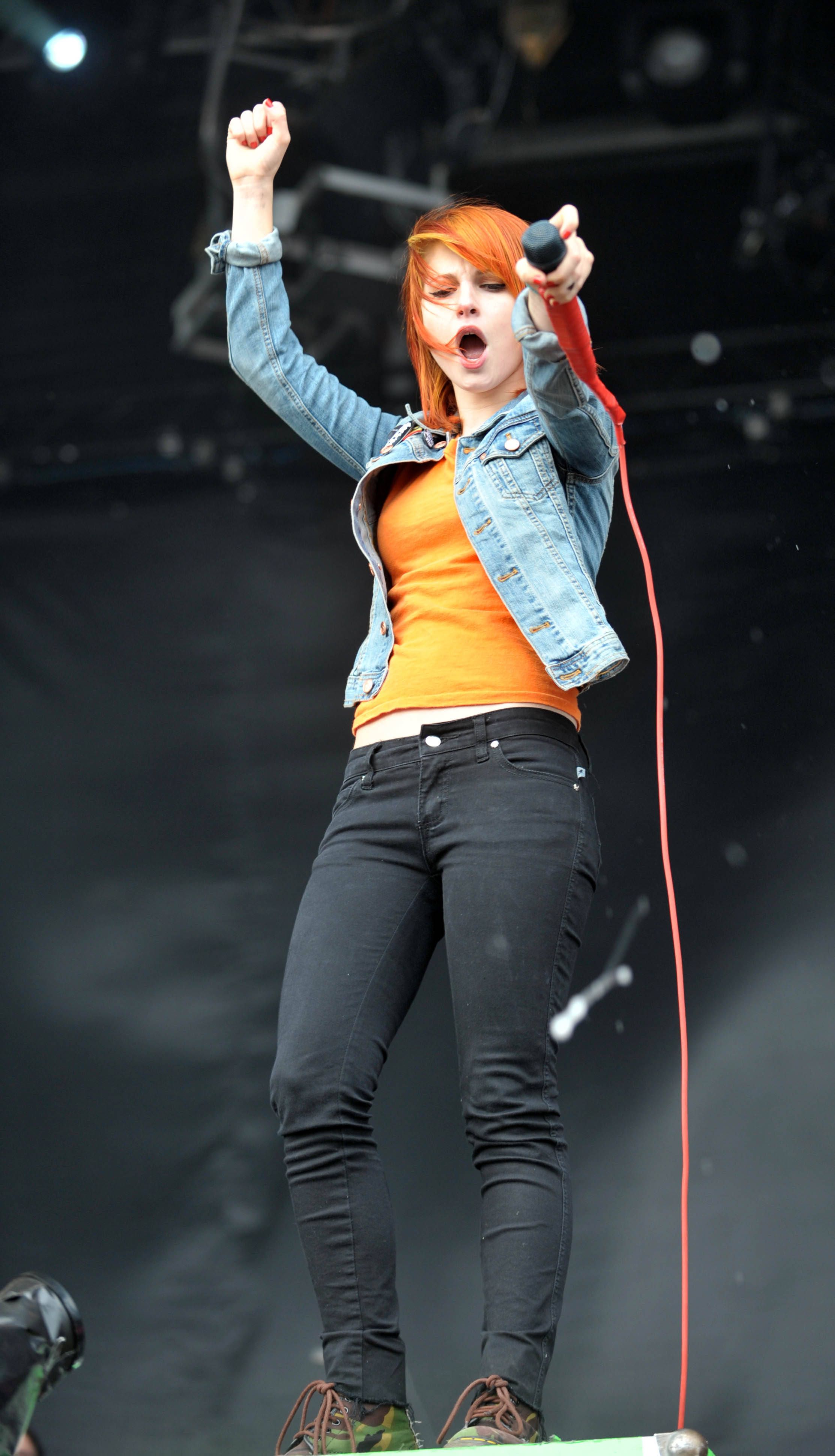 hayley williams jeans