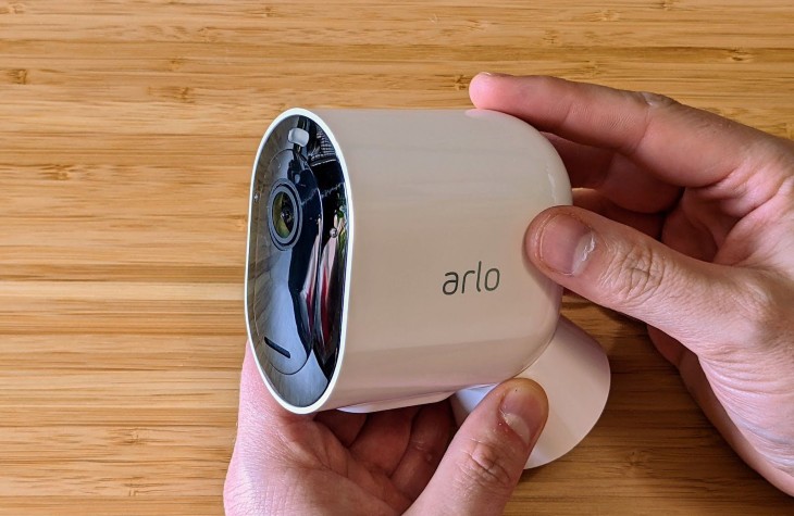 how to connect arlo camera