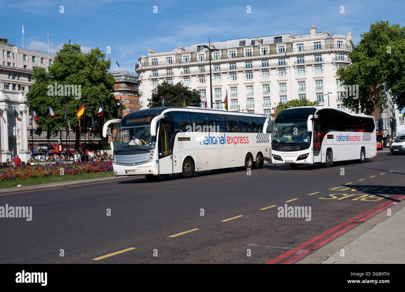 london marble arch coach station