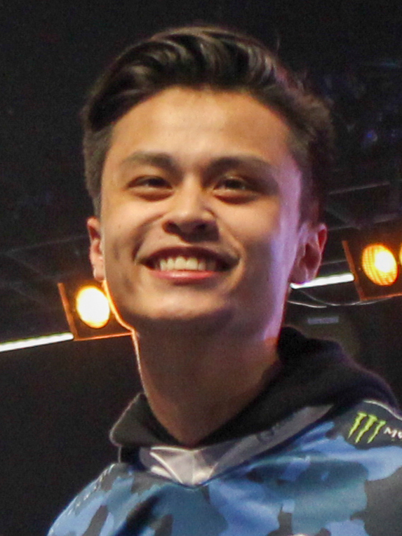 stewie2k age