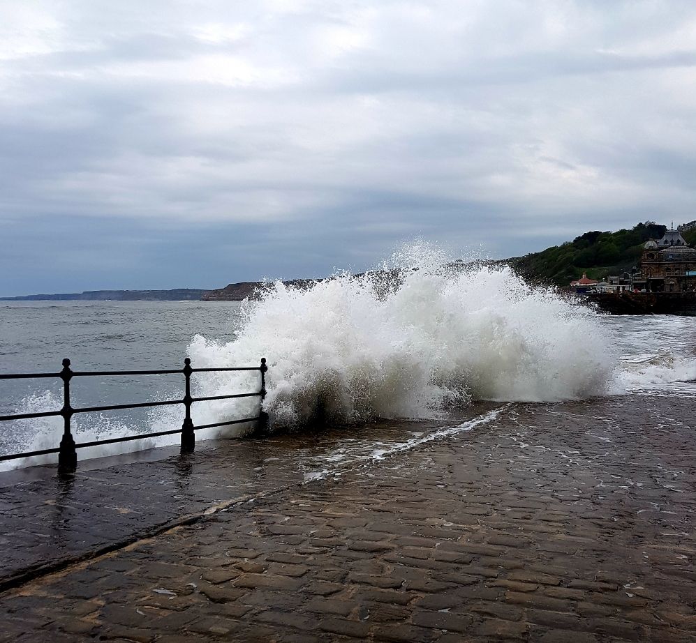 scarborough tide