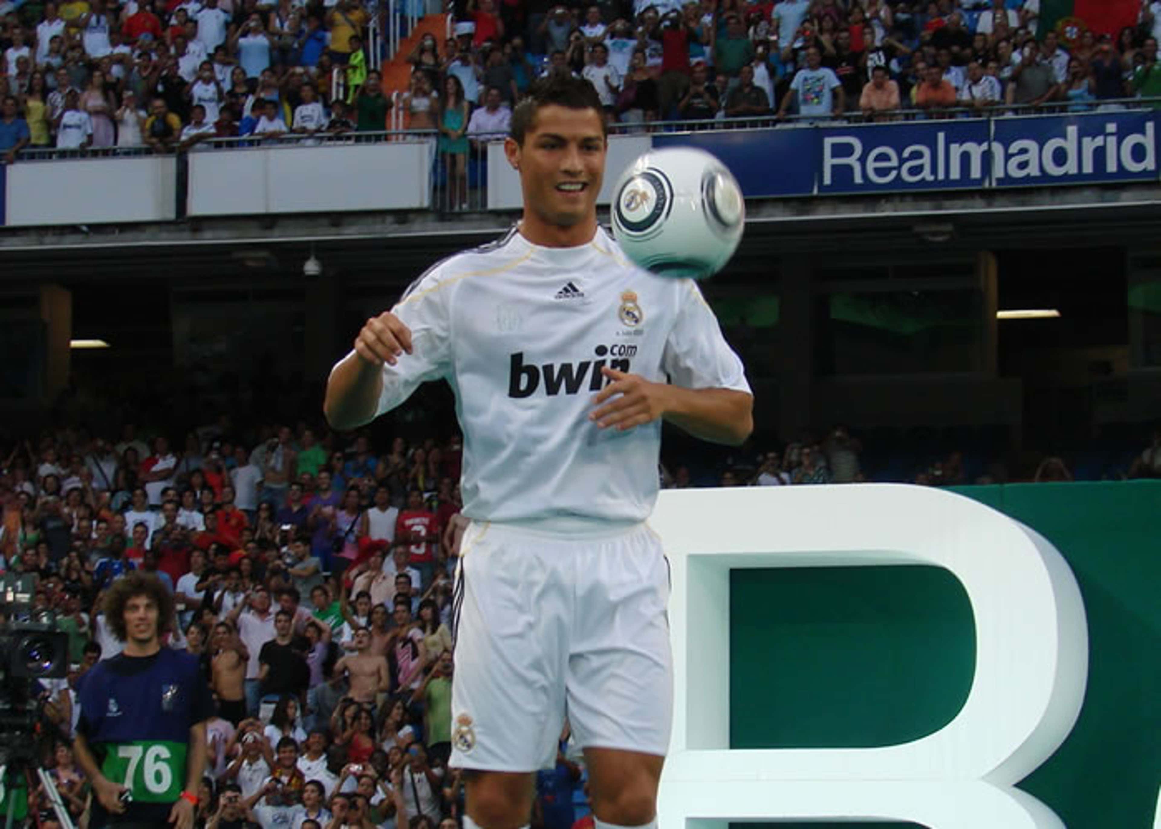 ronaldo real madrid number 9