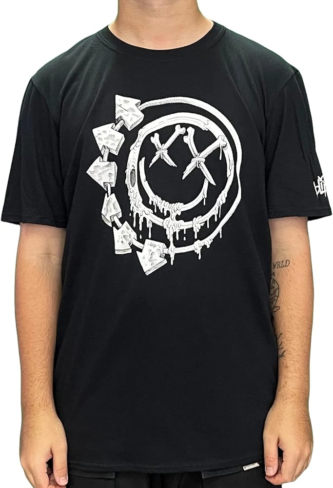 blink 182 t shirt canada