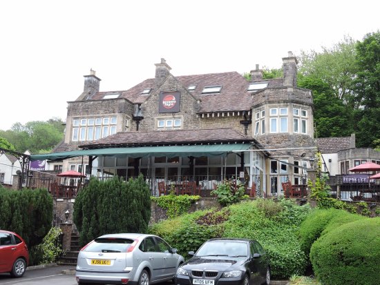 premier inn bristol airport