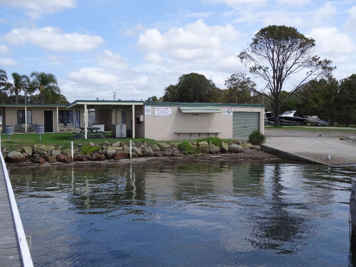 coral tree lodge greenwell point