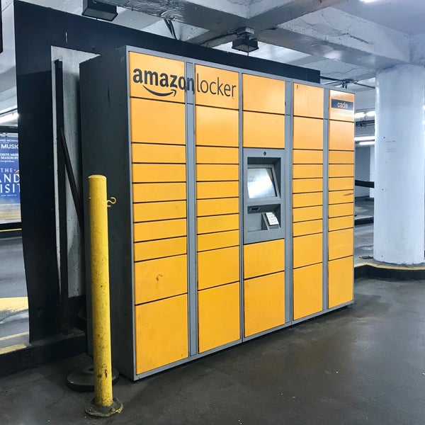 amazon locker manhattan ny