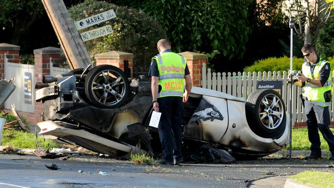 pascoe vale road accident today