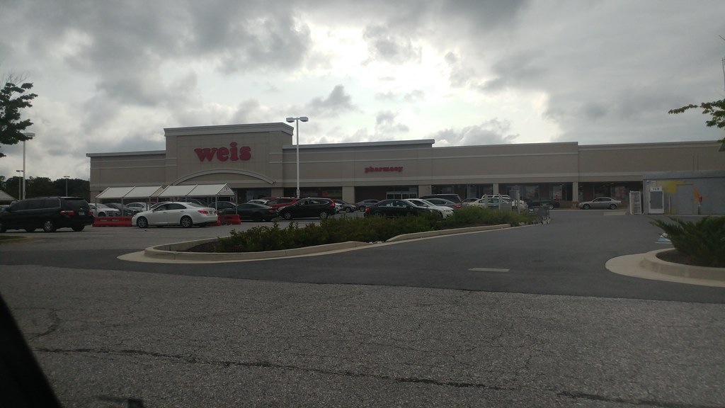 weis security blvd