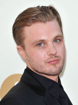 películas y programas de tv de michael pitt