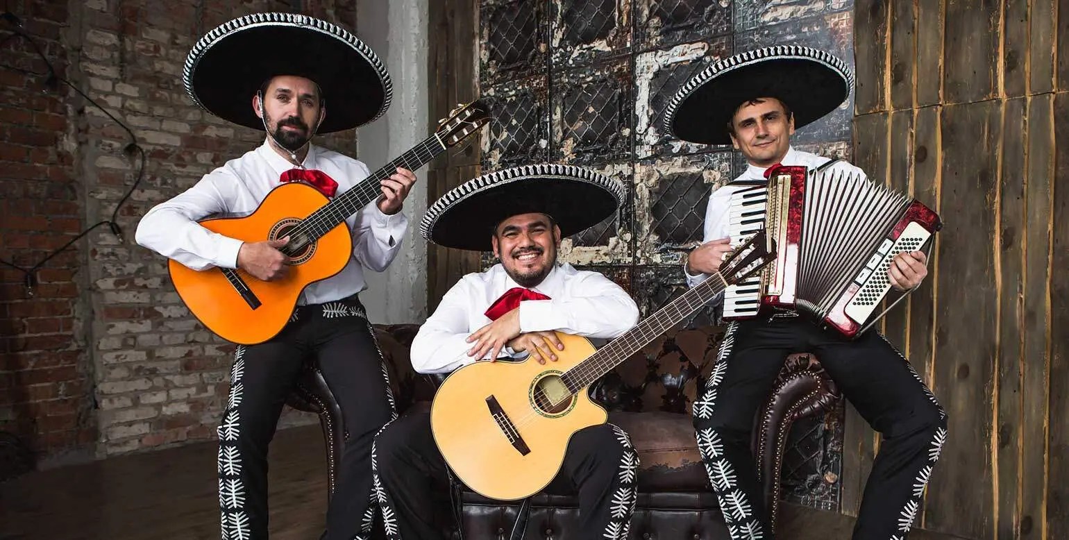 mariachi band for hire