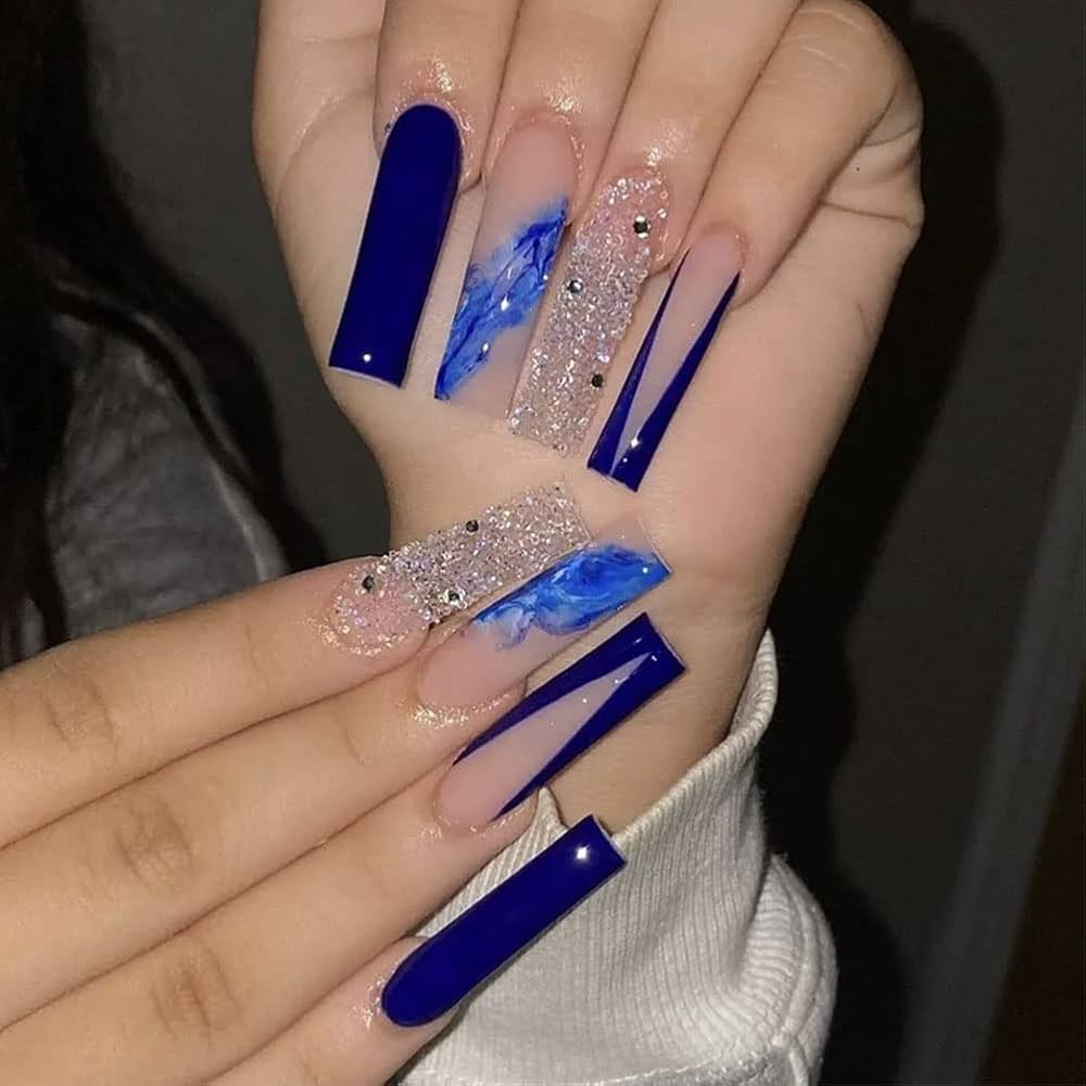 blue acrylic nails