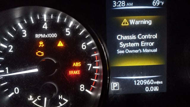 2016 nissan rogue chassis control system error