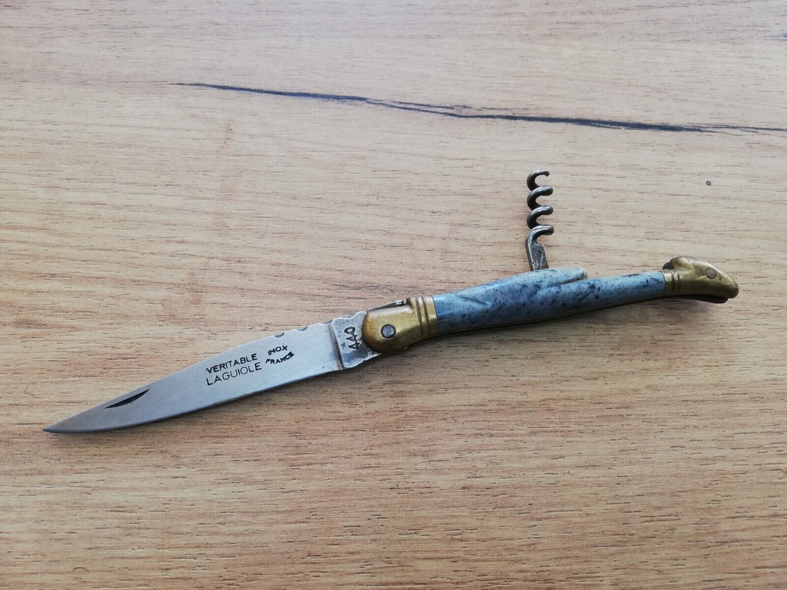 laguiole pocket knife