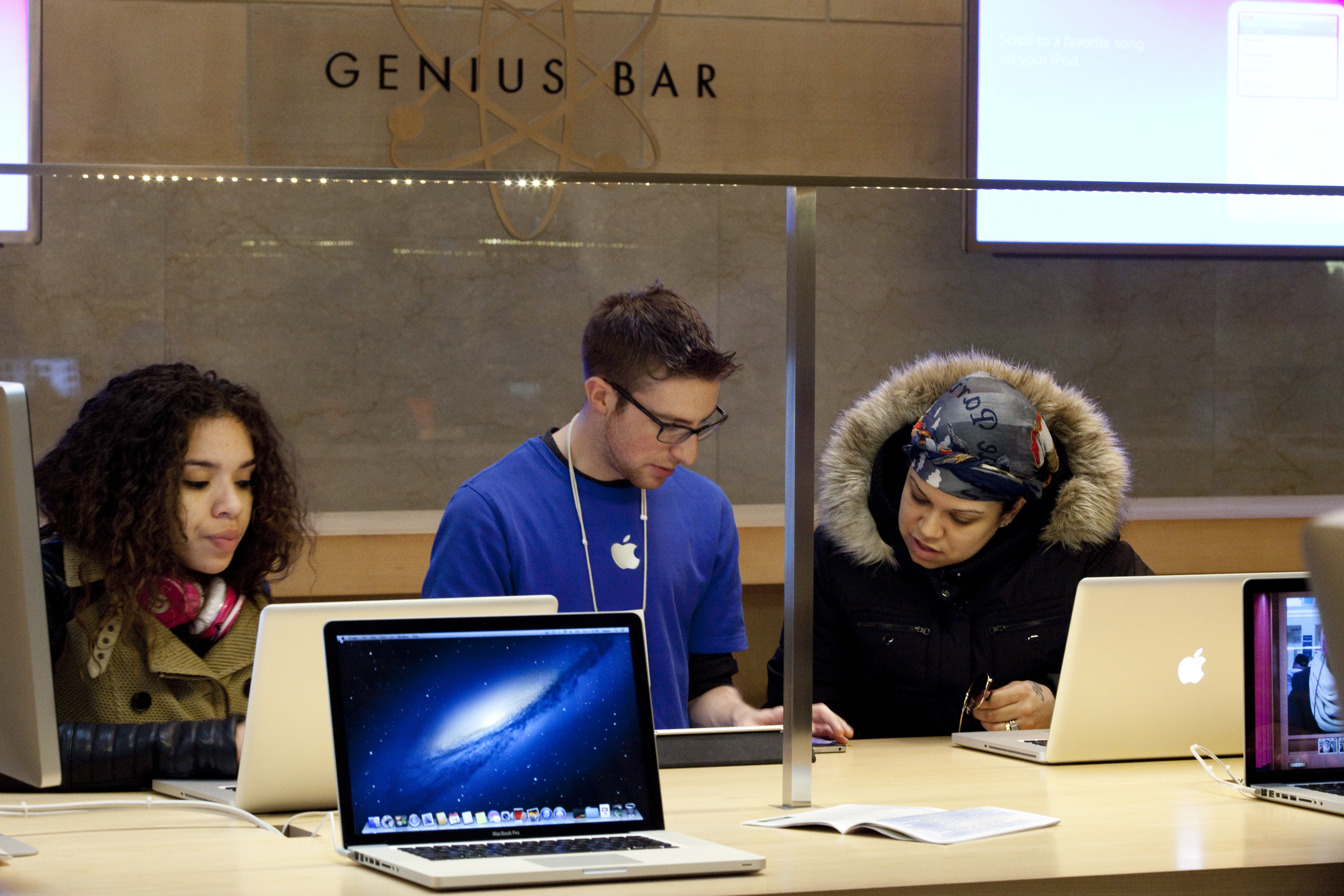 apple store book genius bar