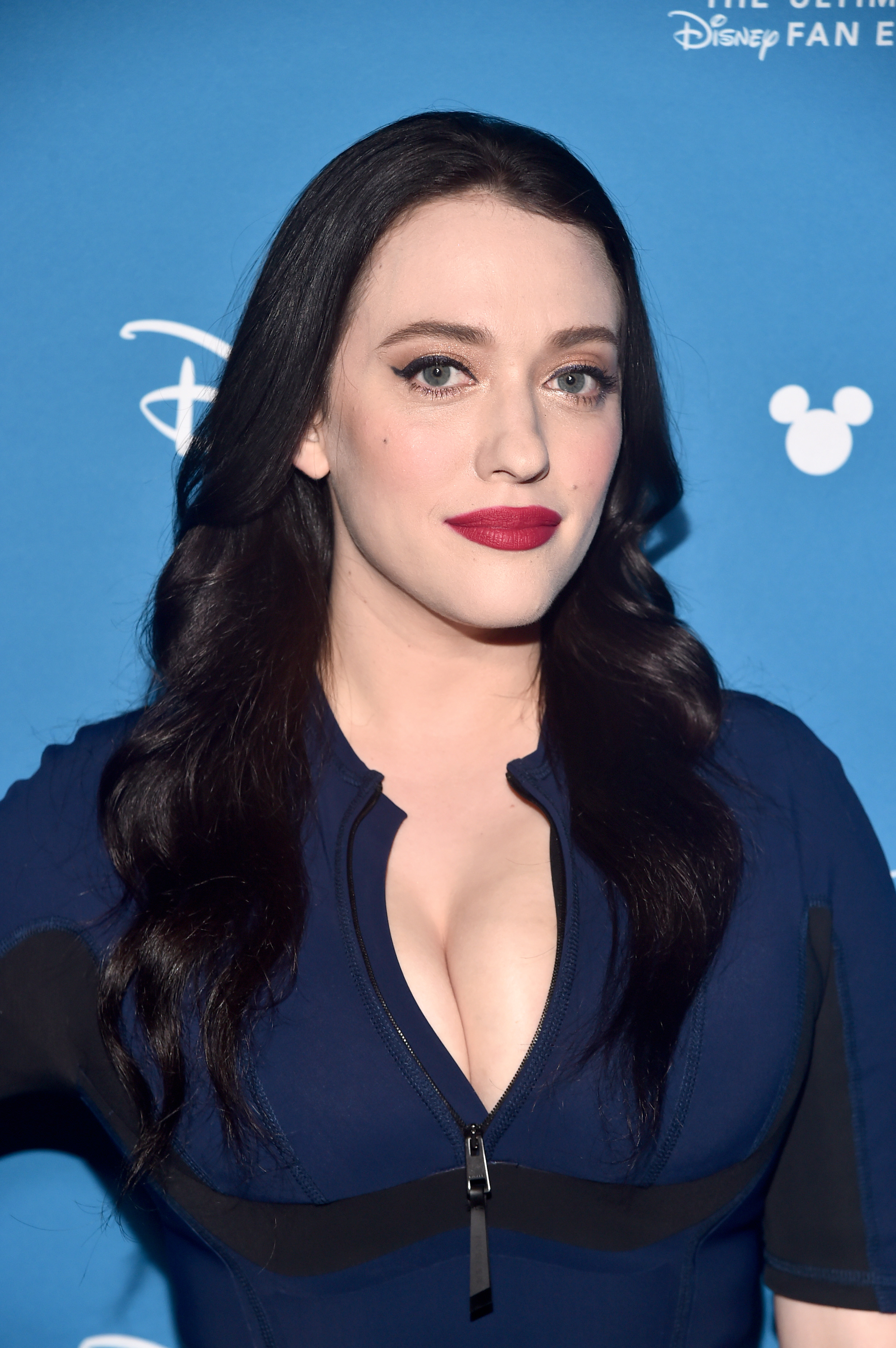 is kat dennings hot