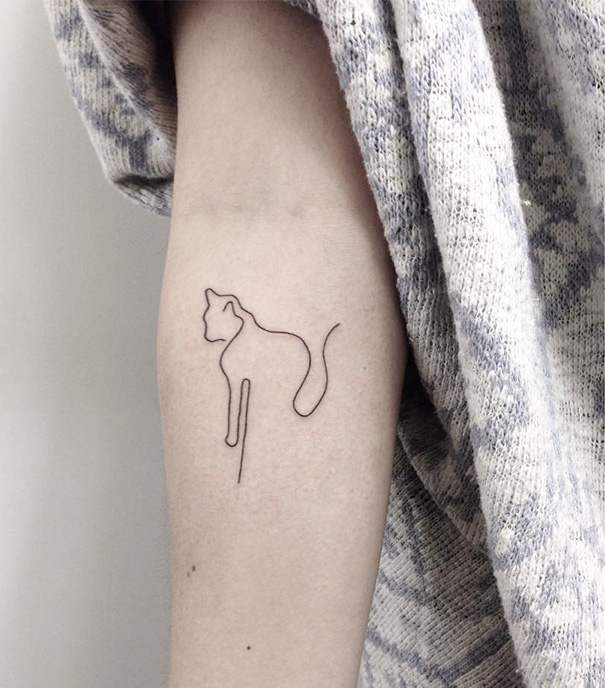 animal tattoo minimalist
