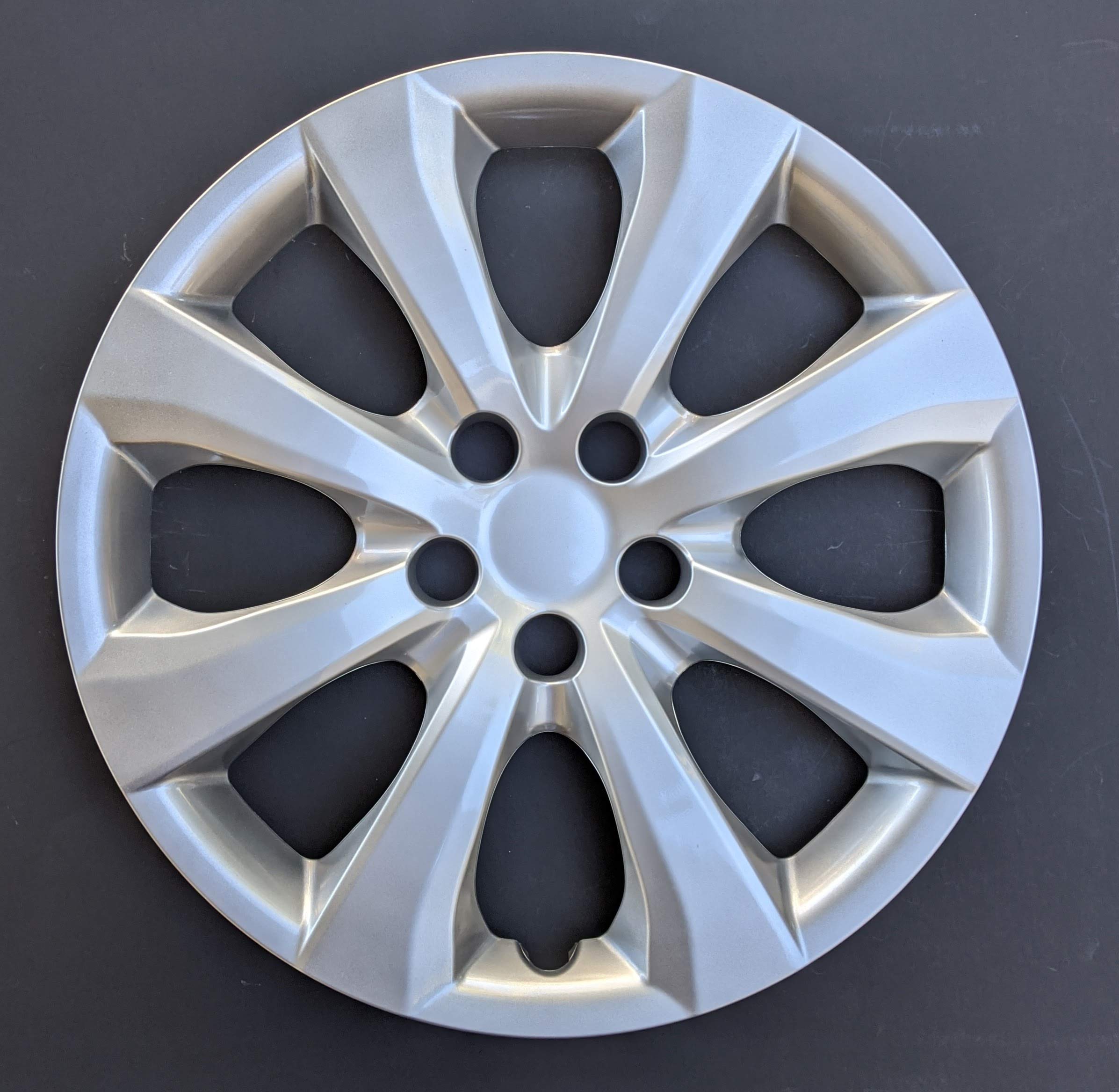 toyota hubcaps