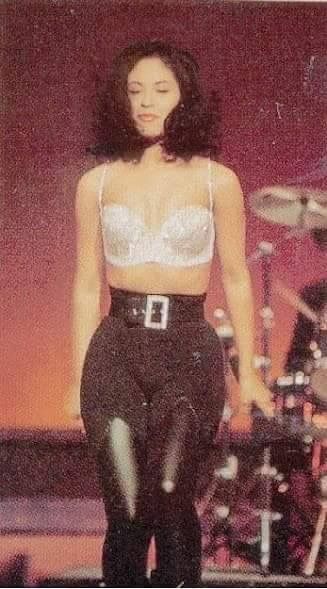 selena quintanilla sexy