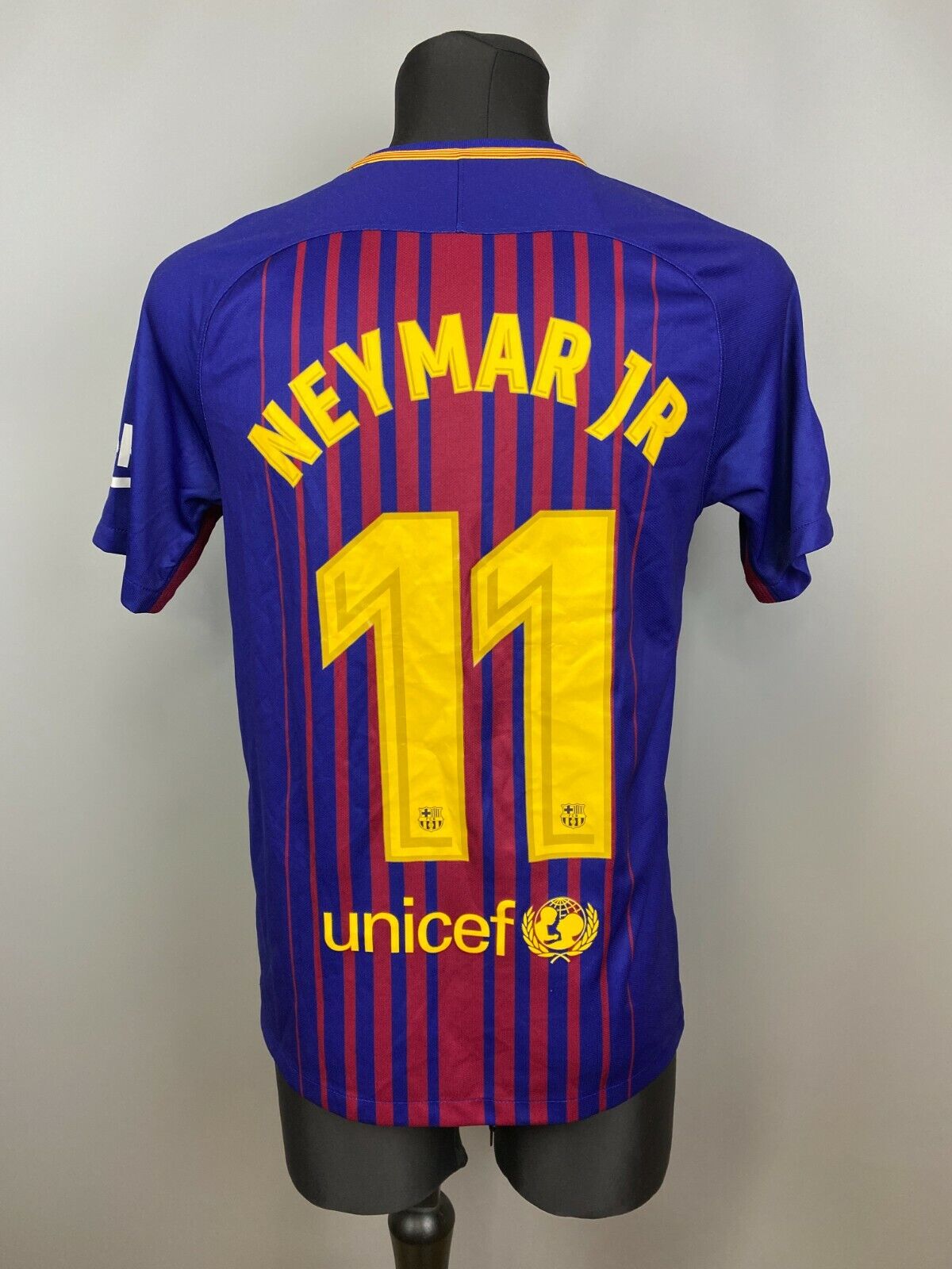 barcelona shirt neymar