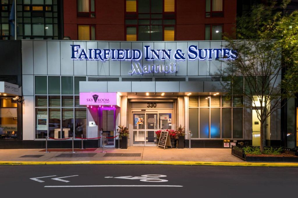 fairfield inn suites times square