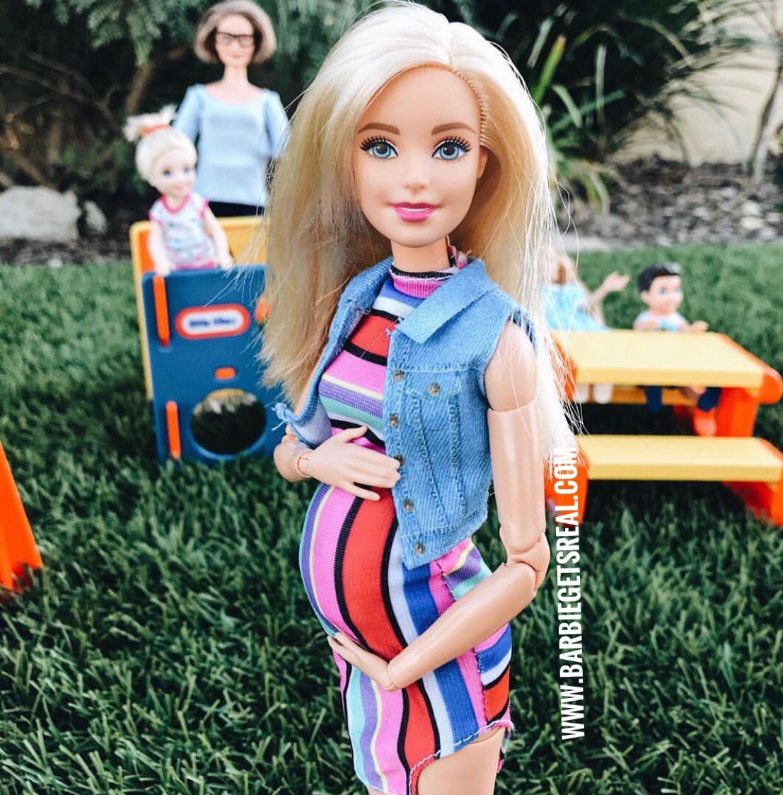 dolls that are pregnant