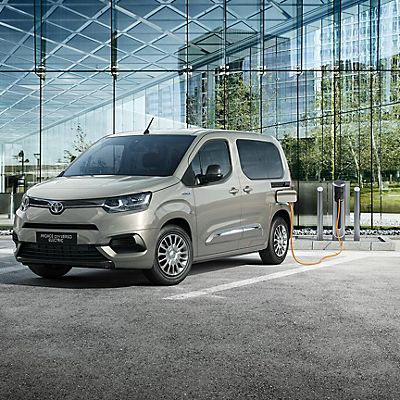 toyota proace city 2022