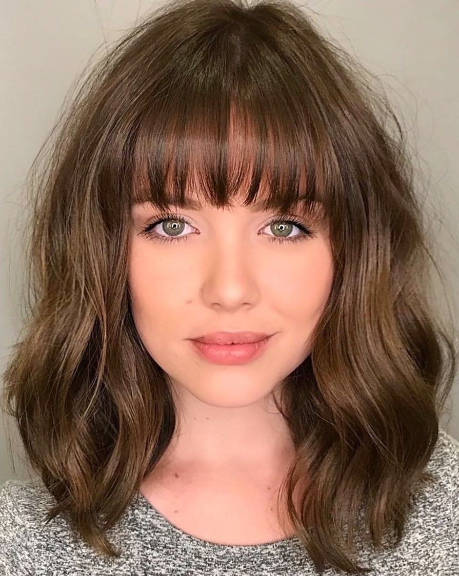 haircut fringe shoulder length