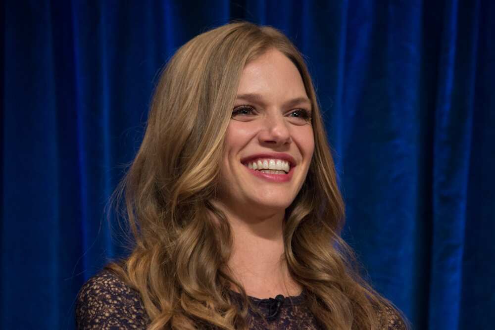 tracy spiridakos net worth