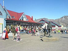 longyear city svalbard