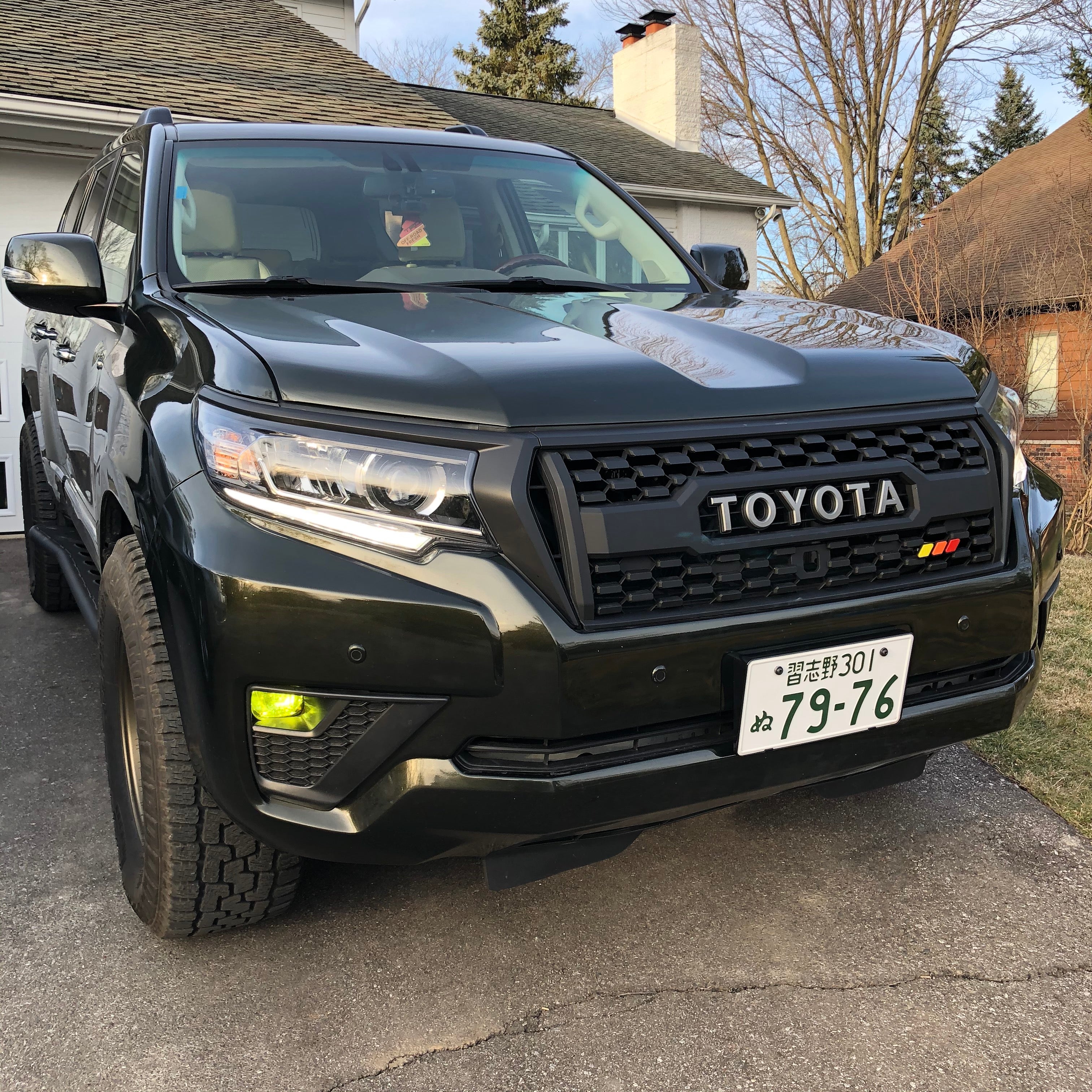 toyota land cruiser prado trd 2019