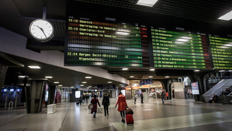 brussels midi station arrivals