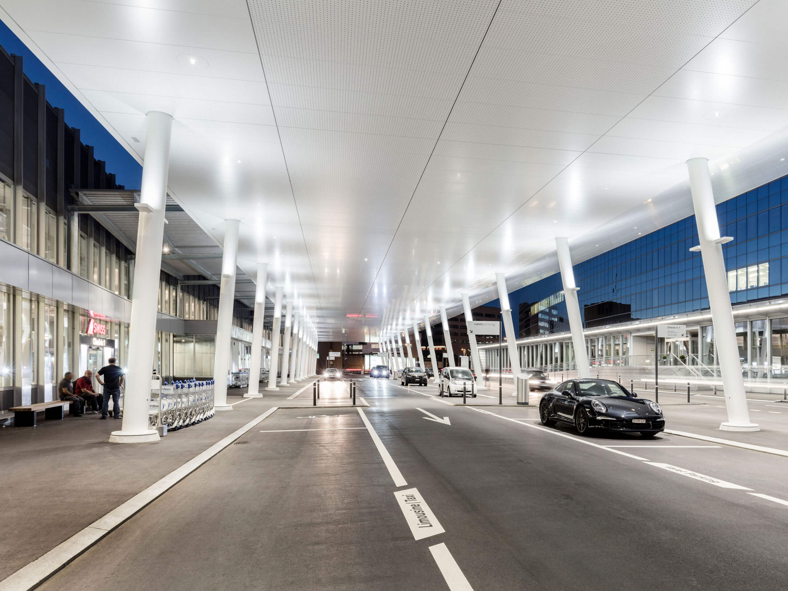 kloten airport arrivals