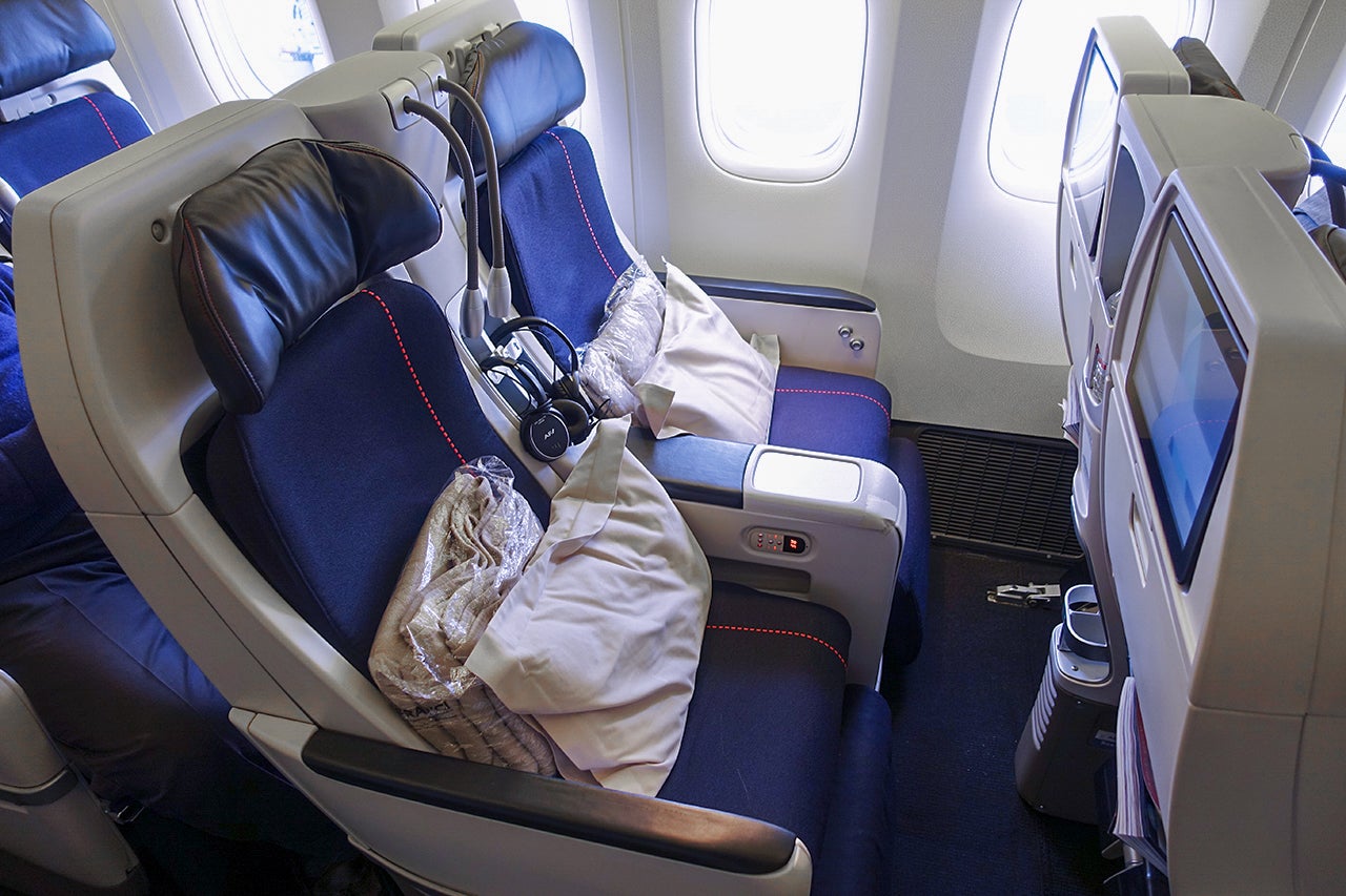 air france b777 premium economy