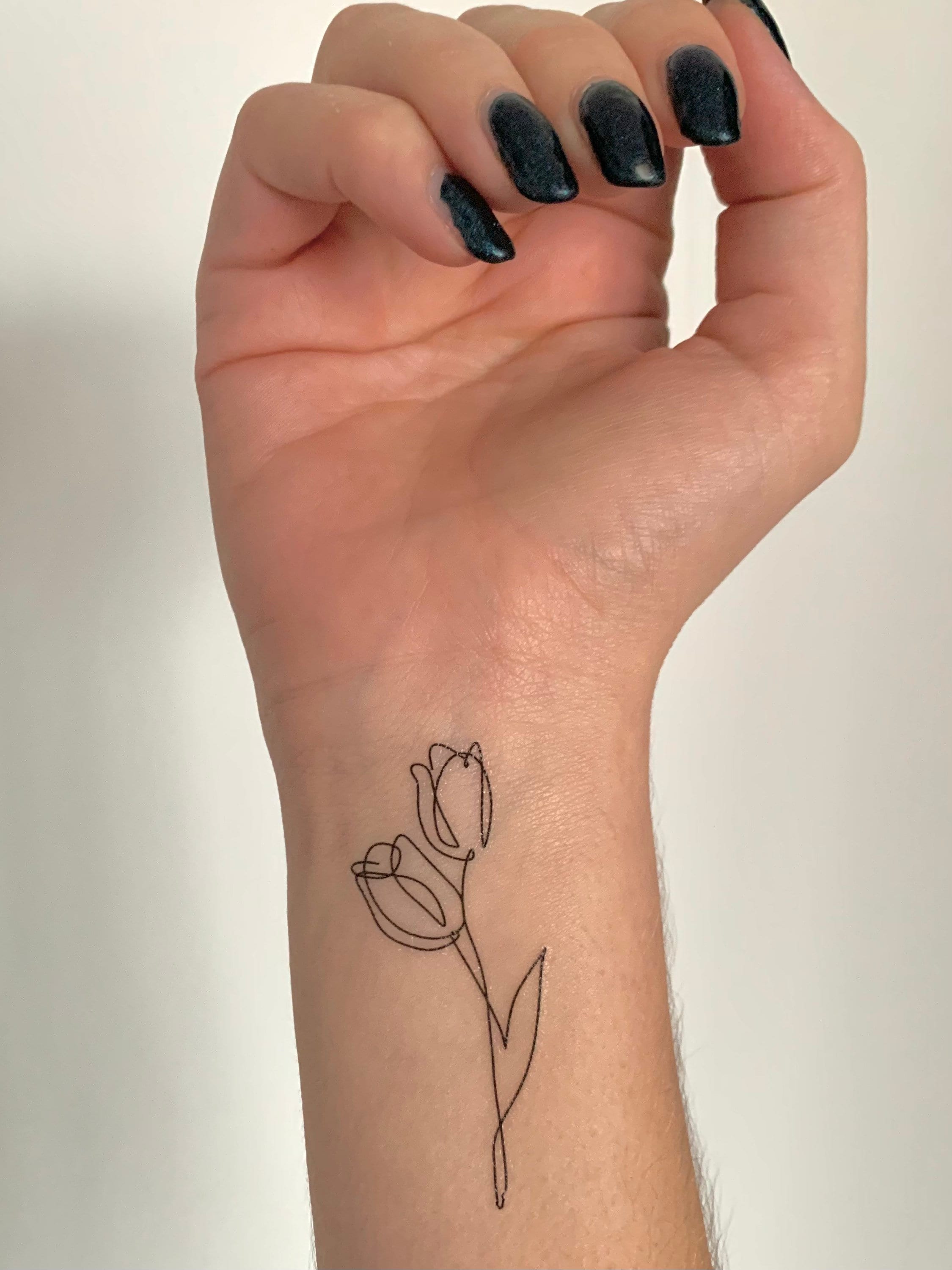 tulipanes tatuajes