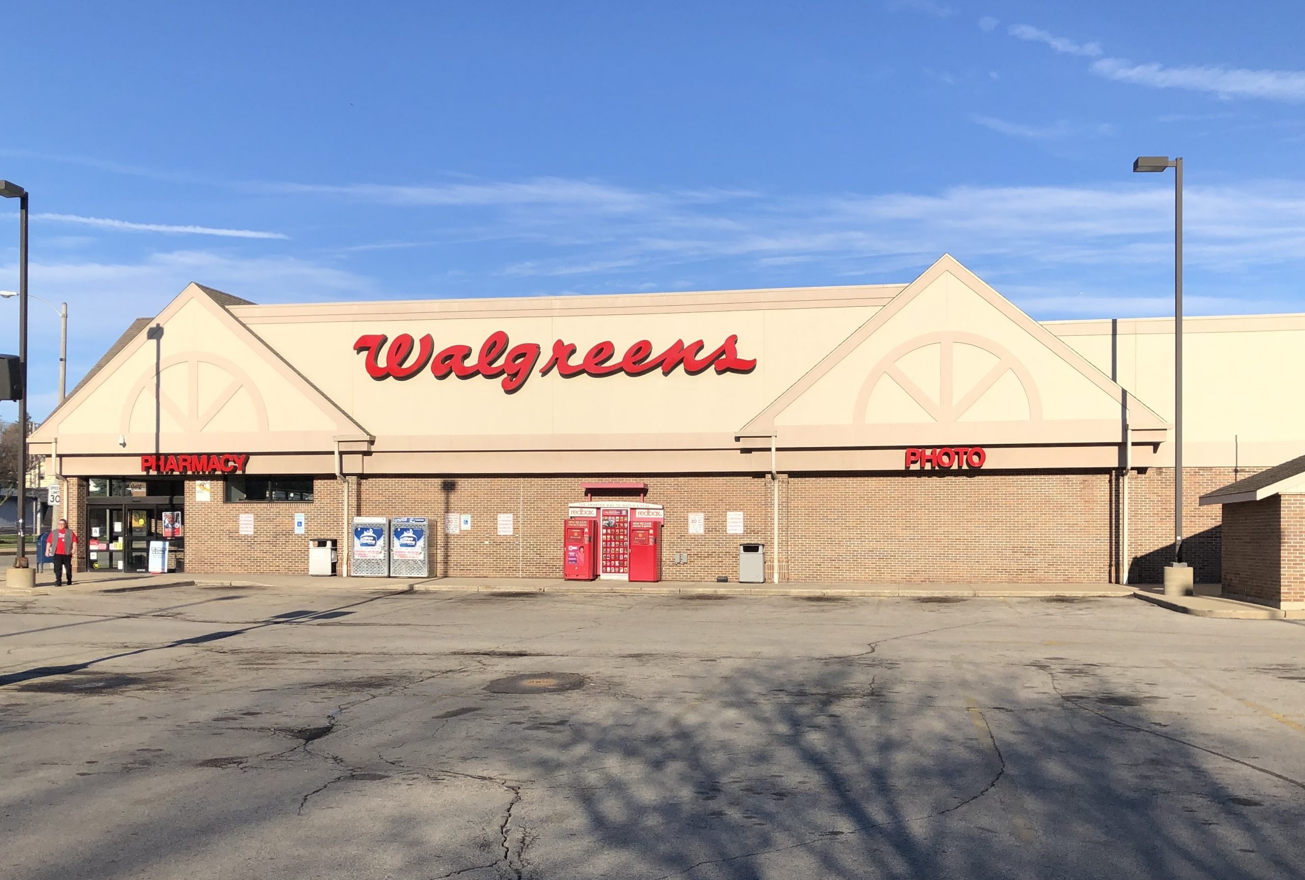 walgreens on 82nd and milwaukee