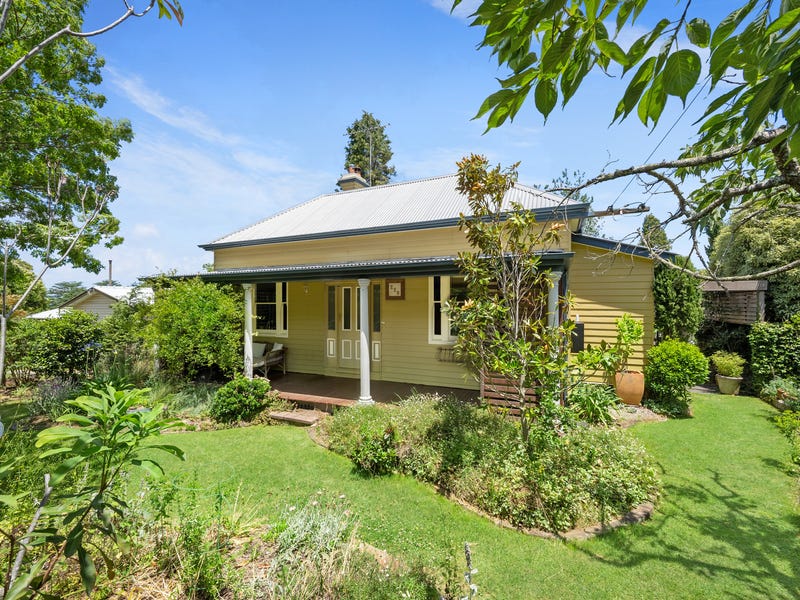 real estate wentworth falls