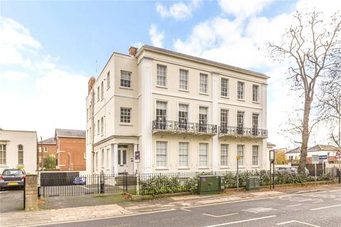 flats for rent in cheltenham