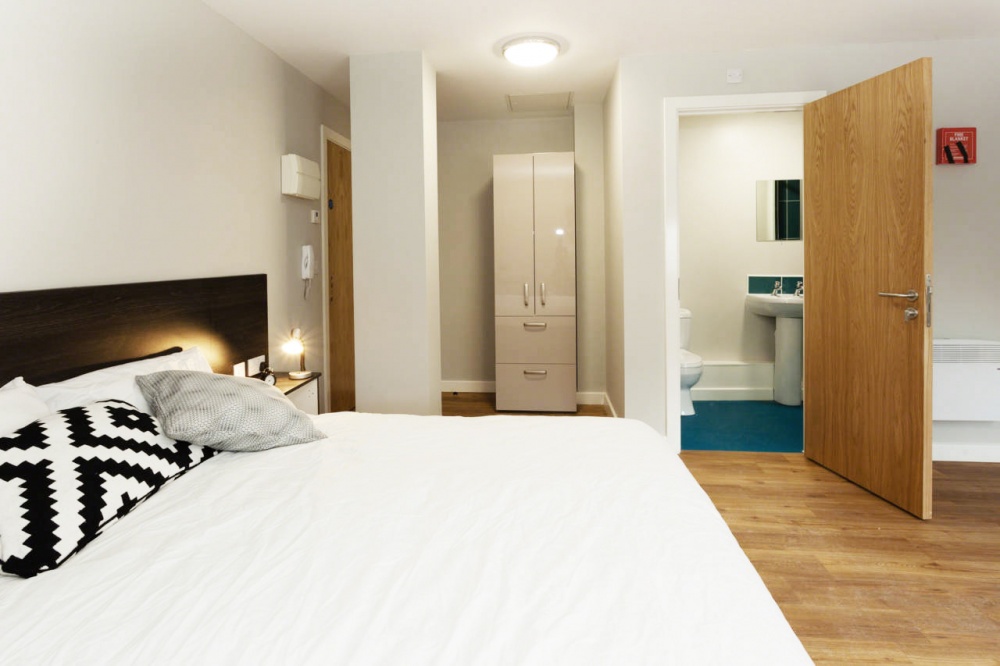 avalon court nottingham reviews