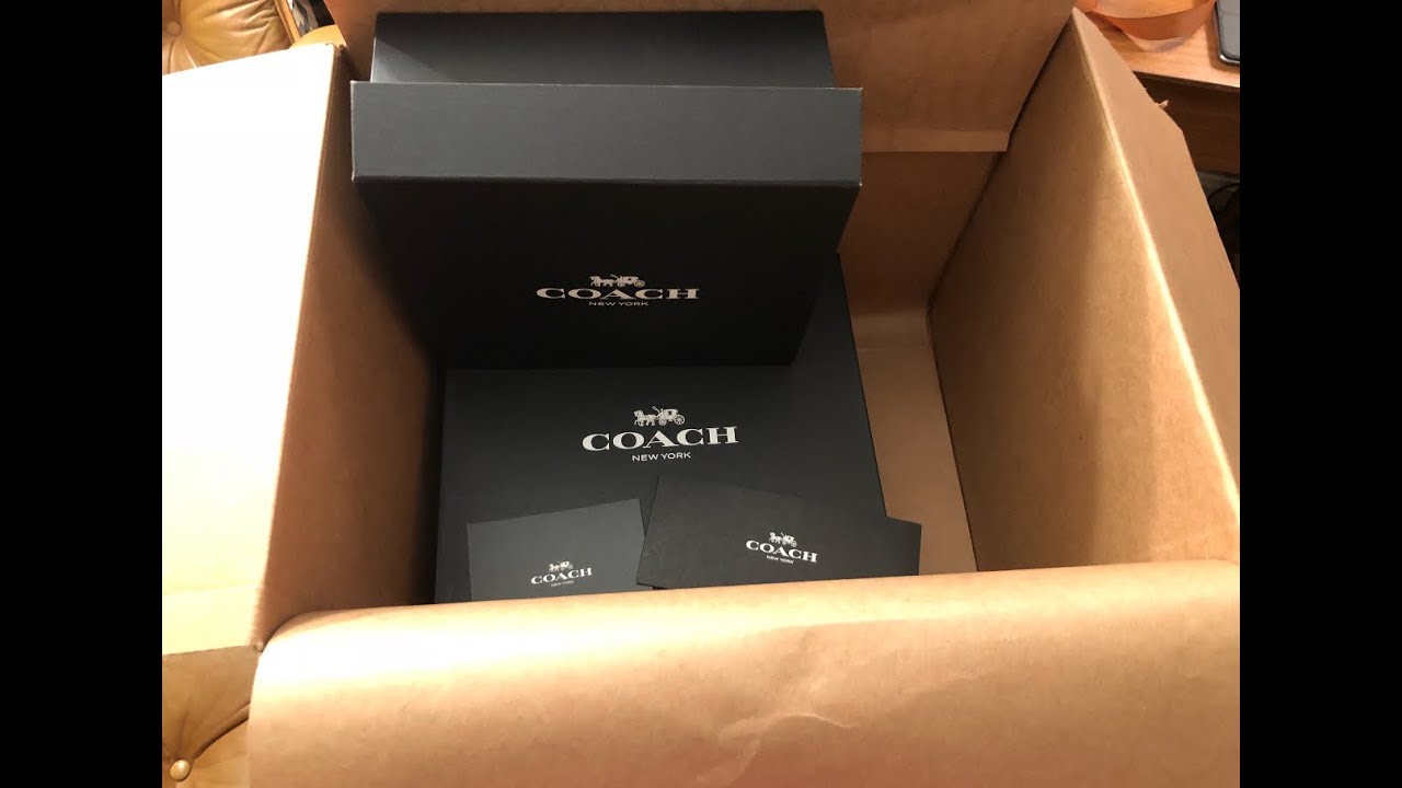 coach delivery packaging