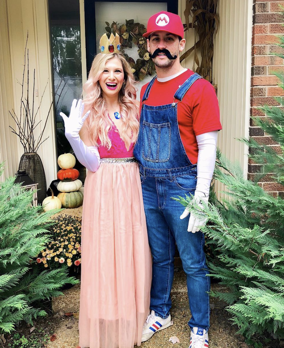 boyfriend and girlfriend halloween costumes