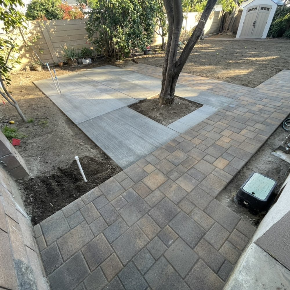 paver contractors near me