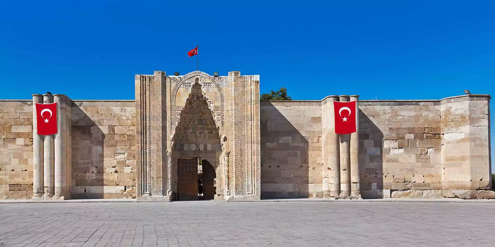 sultanhanı caravanserai