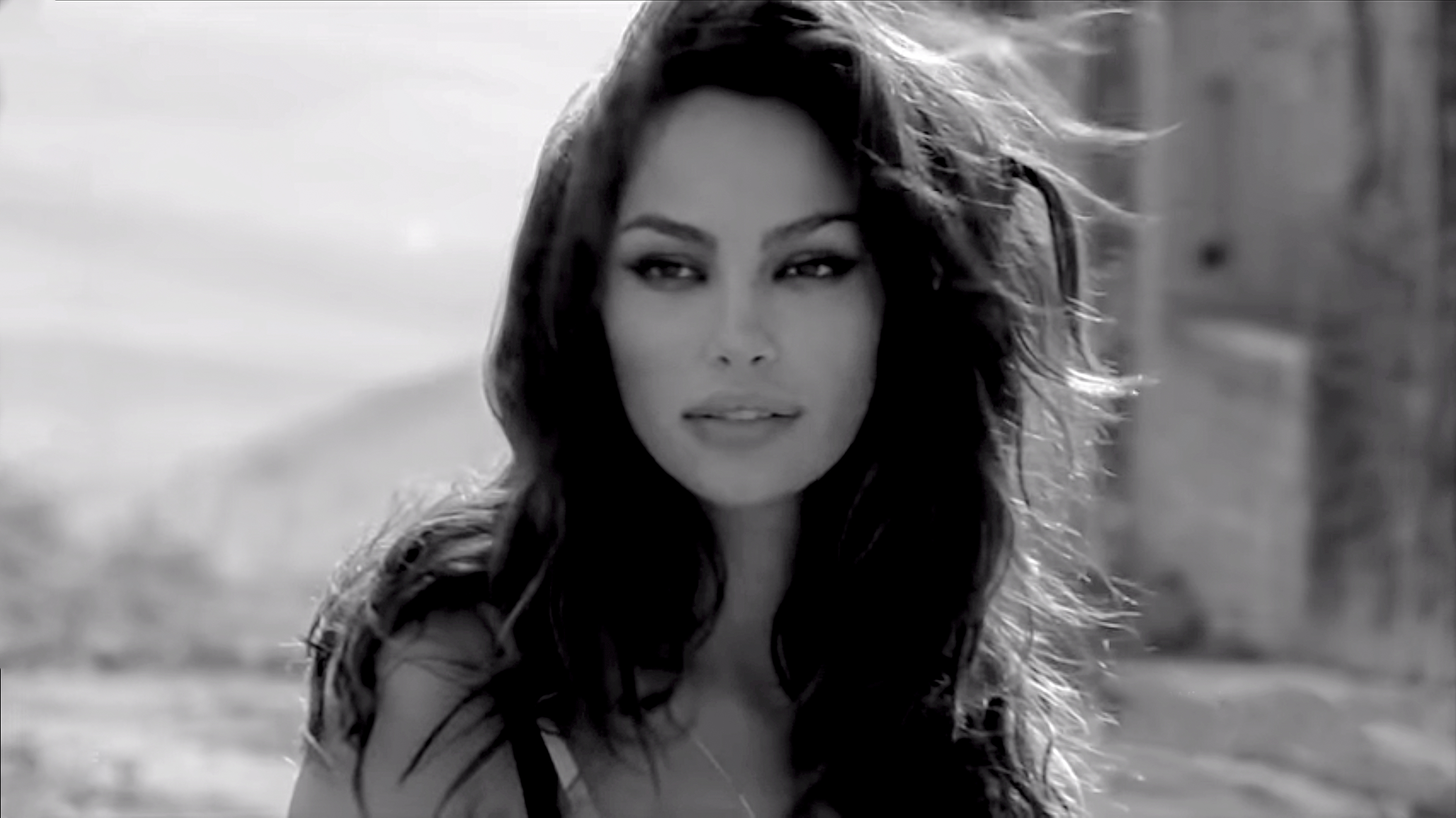 madalina diana ghenea