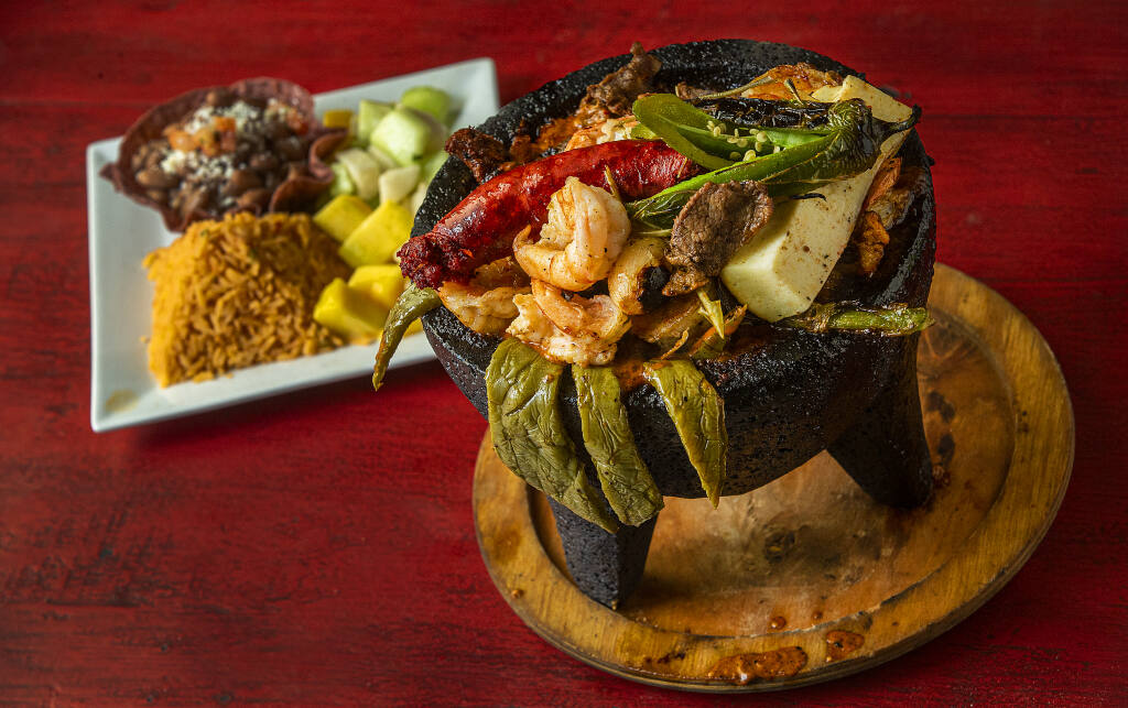 los molcajetes restaurant