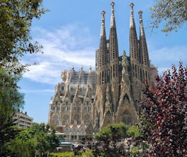 sagrada familia schedule