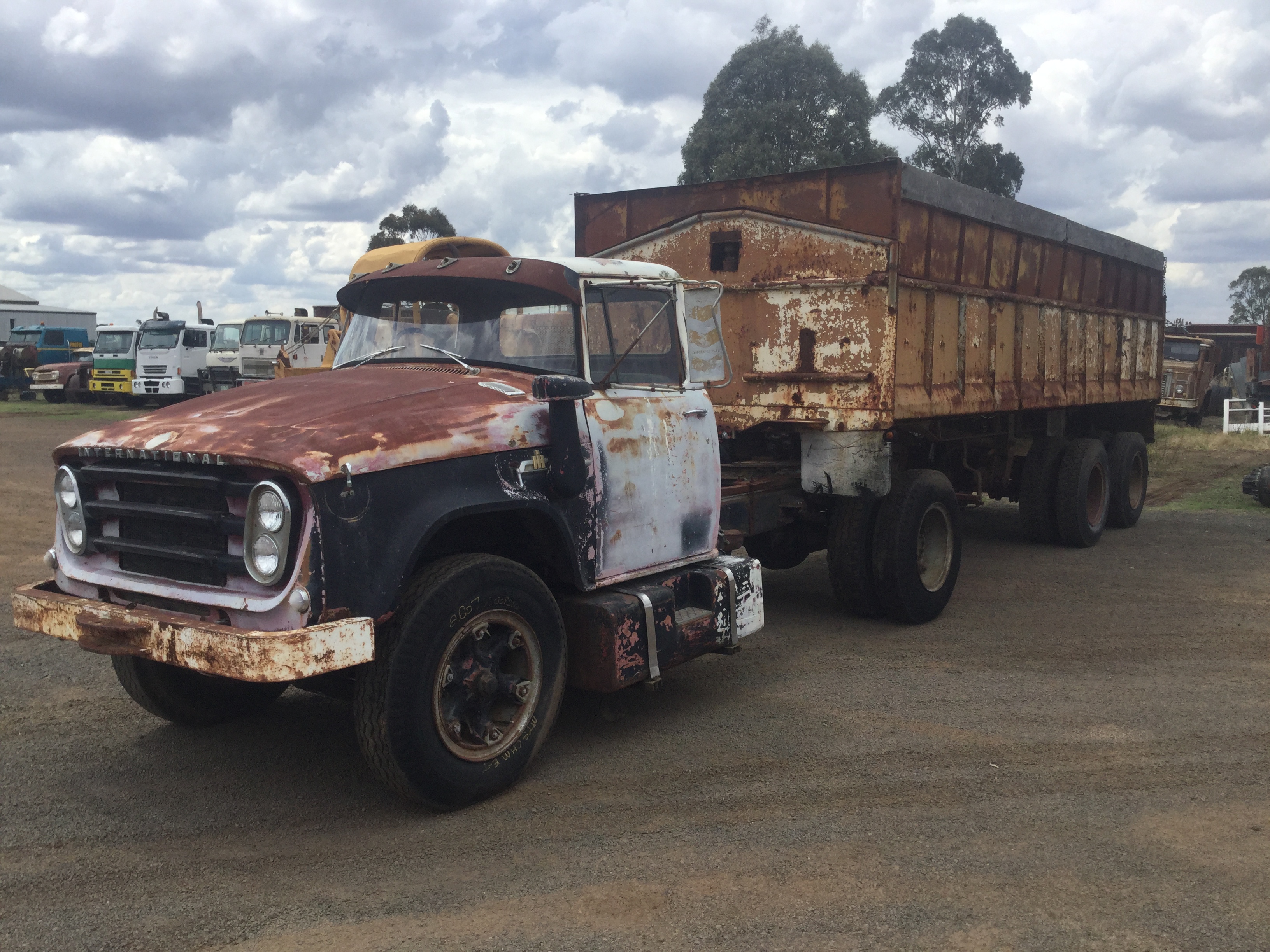 ab180 international truck for sale