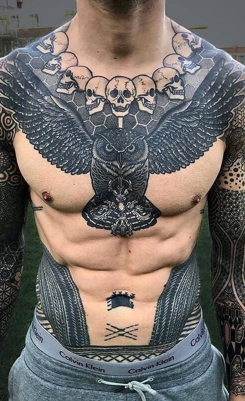 tatuajes hombre abdomen