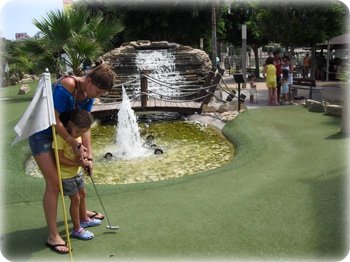 fuengirola crazy golf