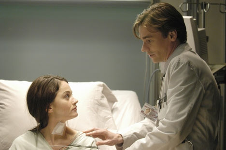 doctor house season 1 episode 1