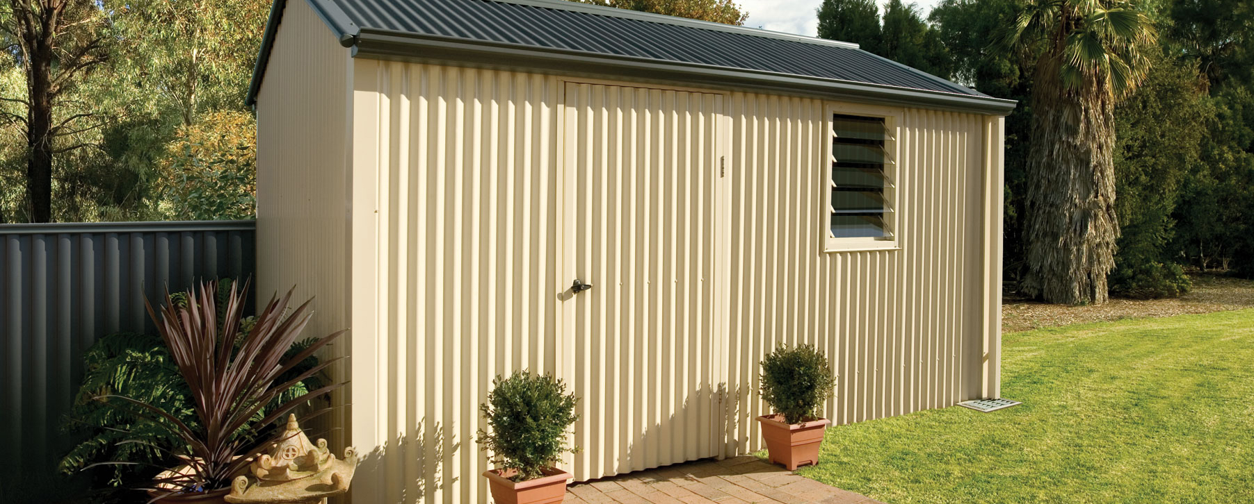 garden shed stratco